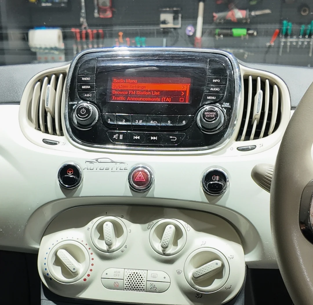 Fiat 500 Apple Carplay / Android Auto 9" Stereo Upgrade 2015+ - Image 7
