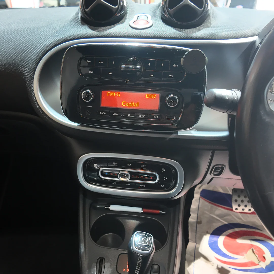 Mercedes-Benz Smart for Two/Four Apple Carplay / Android Auto 9" Stereo Upgrade 2014-2021 - Image 7