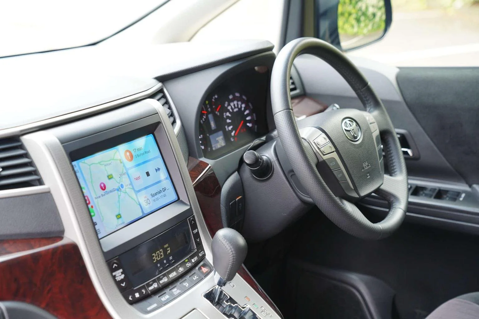 Toyota Alphard Vellfire Apple Carplay / Android Auto 9" Stereo Upgrade 2008-2015 - Image 2